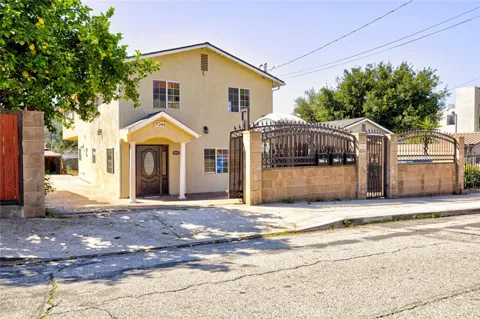 7044 Greeley