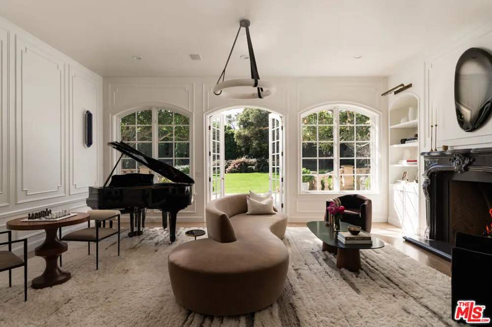 1567 E Valley Road Montecito, CA 93108