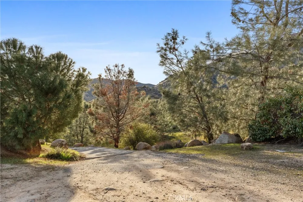 9990 Fay Ranch Lake Isabella, CA 93240