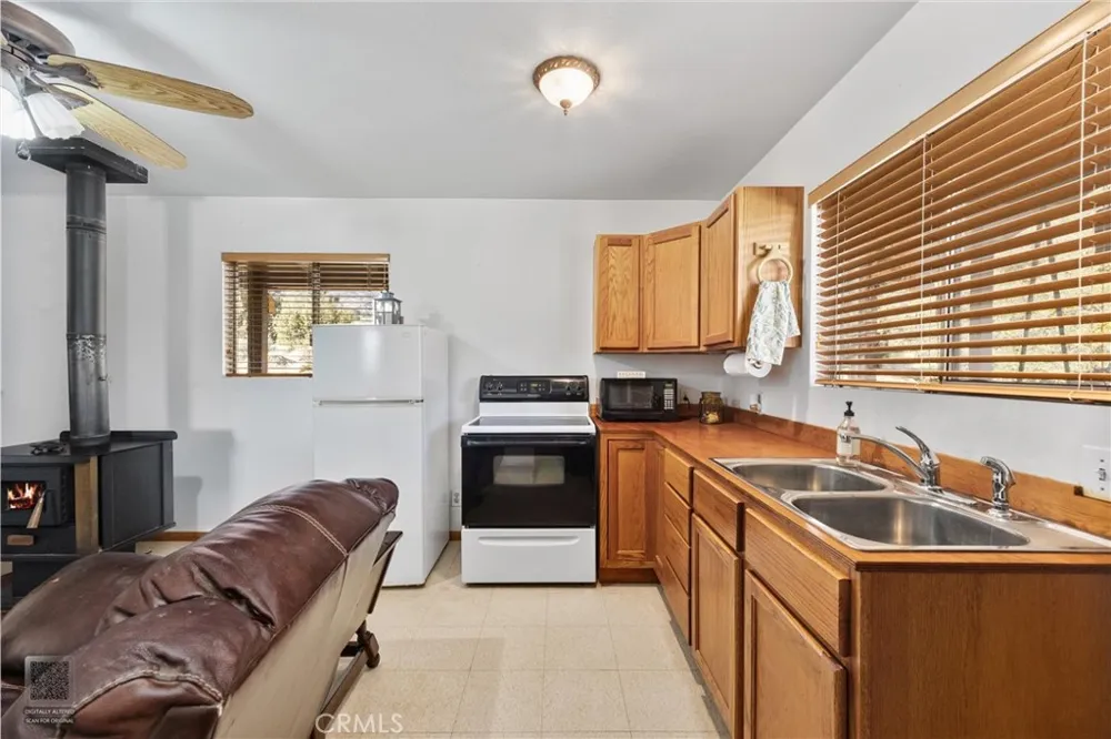 9990 Fay Ranch Lake Isabella, CA 93240