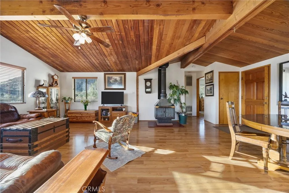 9990 Fay Ranch Lake Isabella, CA 93240