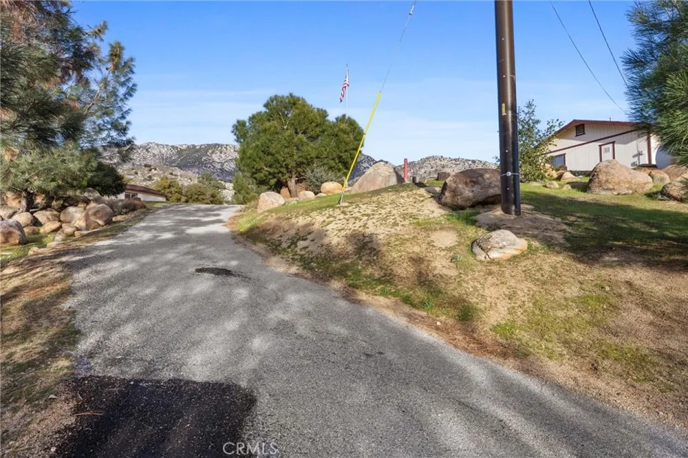 9990 Fay Ranch Lake Isabella, CA 93240