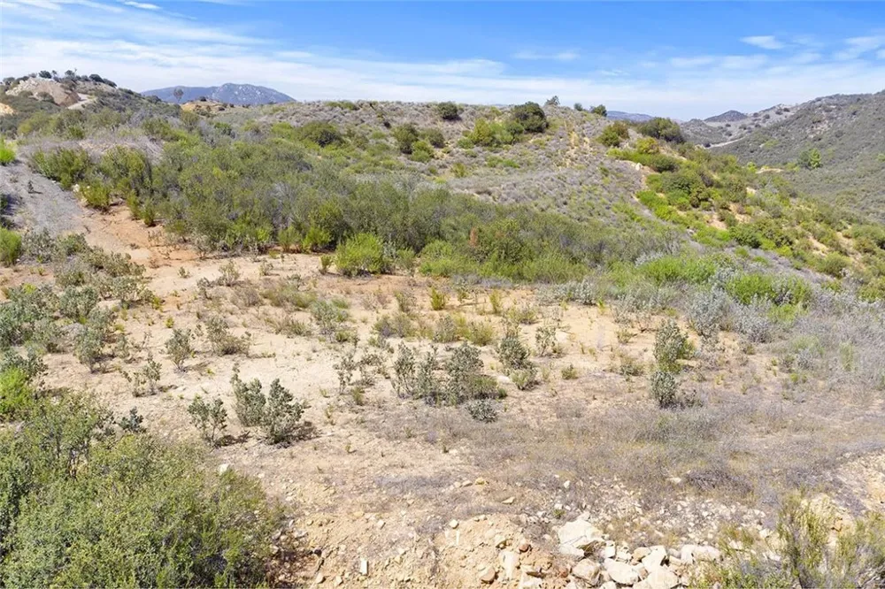 2 La Cresta Highlands Circle Murrieta, CA 92562