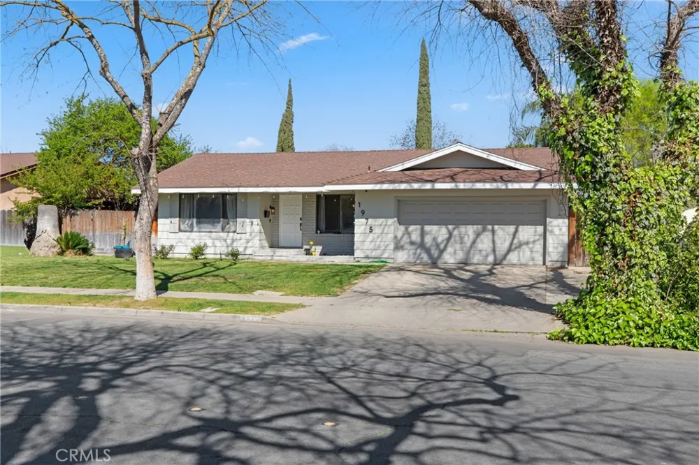 1975 E Alexander Merced, CA 95340