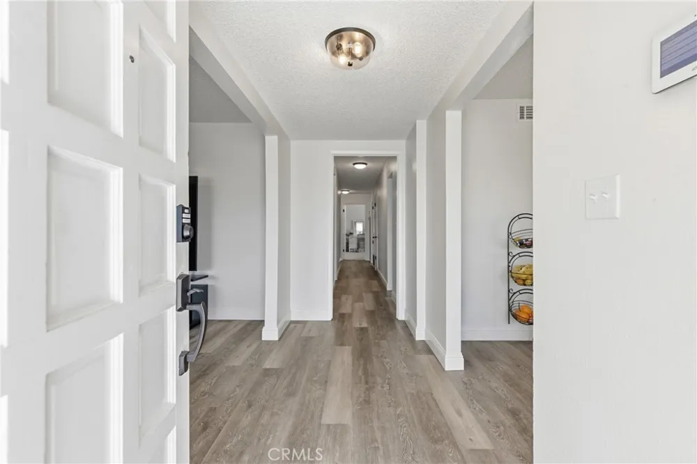 1975 E Alexander Merced, CA 95340
