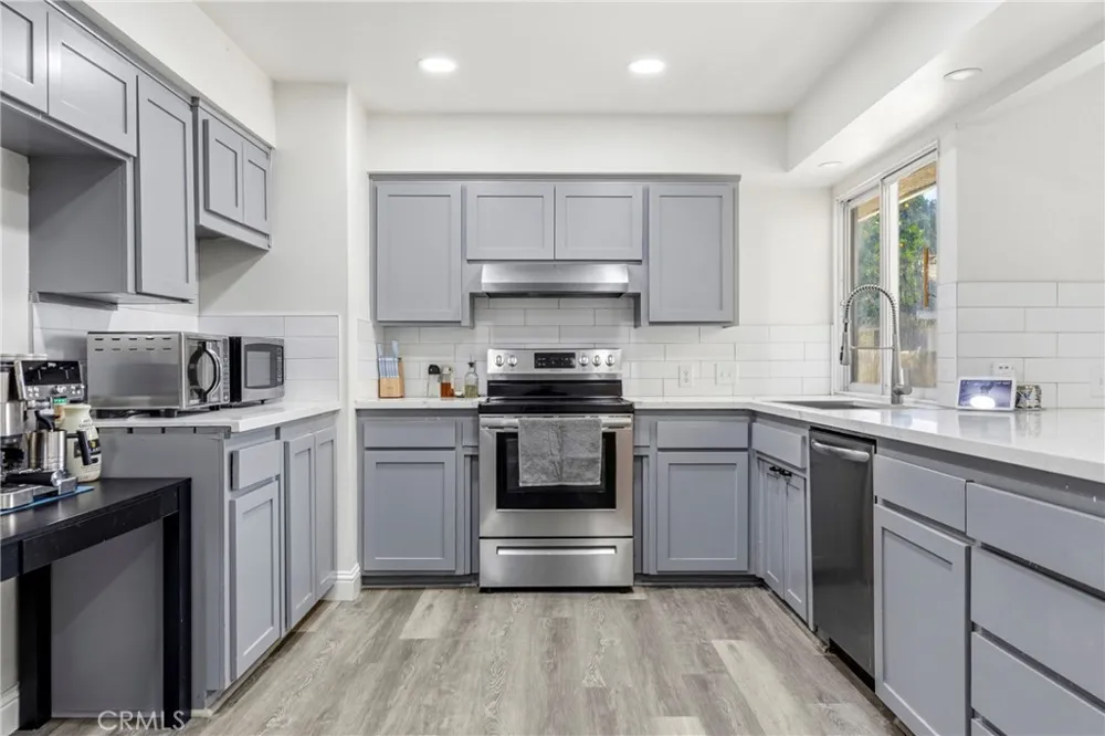 1975 E Alexander Merced, CA 95340