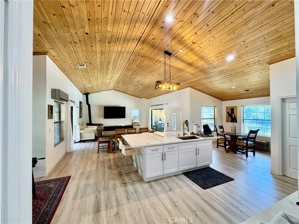 16501 Aleutian Pine Mountain Club, CA 93222