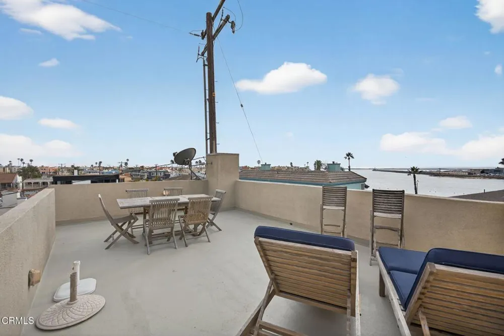 264 Hollywood Boulevard Oxnard, CA 93035