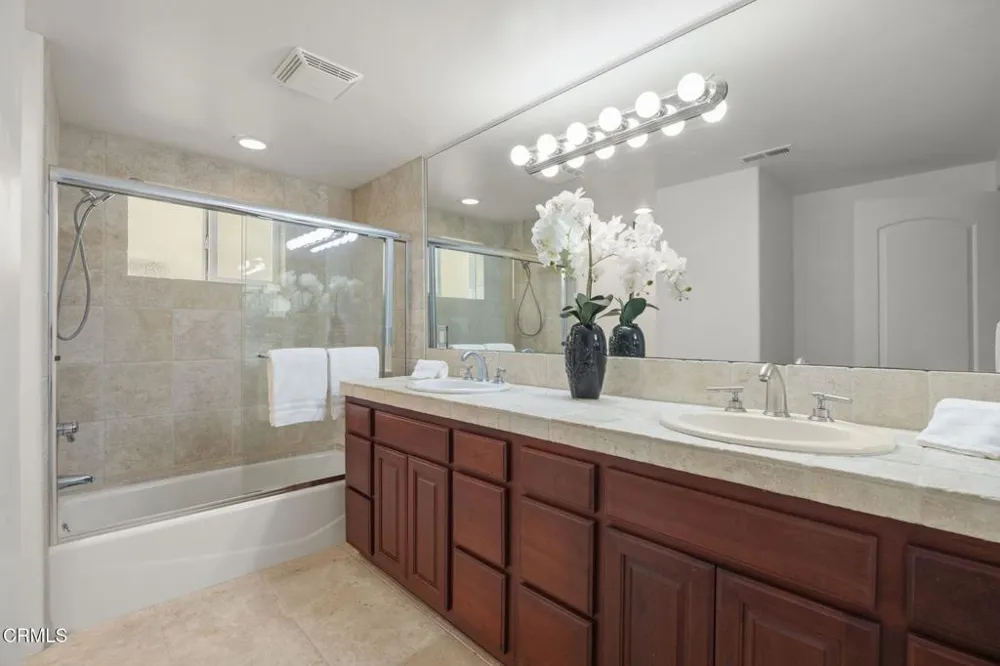 264 Hollywood Boulevard Oxnard, CA 93035