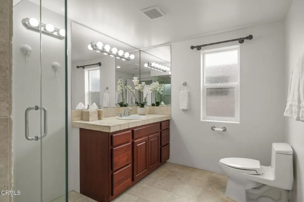 264 Hollywood Boulevard Oxnard, CA 93035