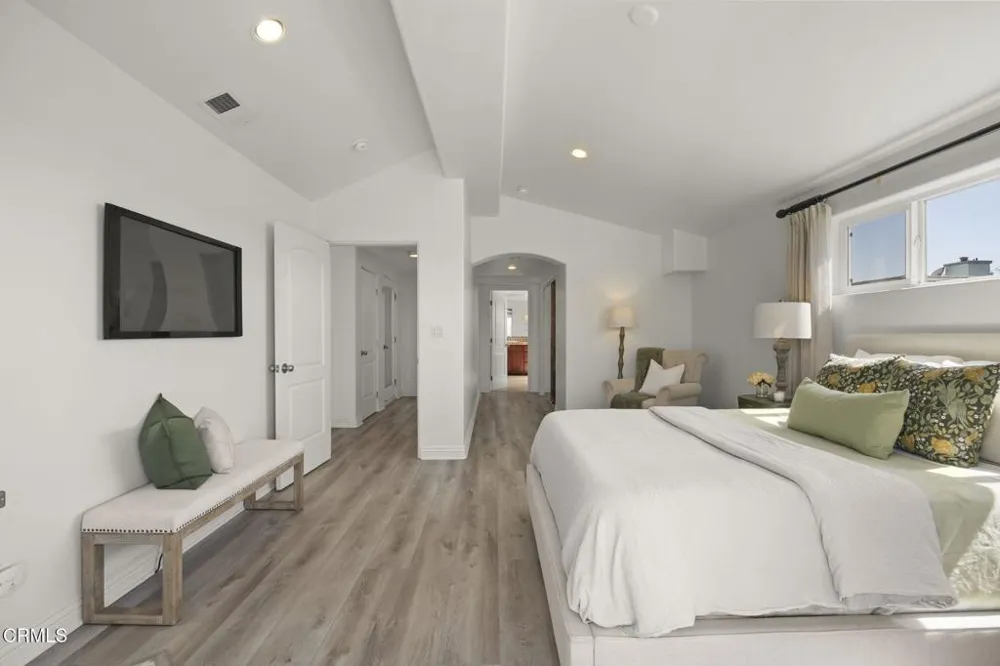 264 Hollywood Boulevard Oxnard, CA 93035