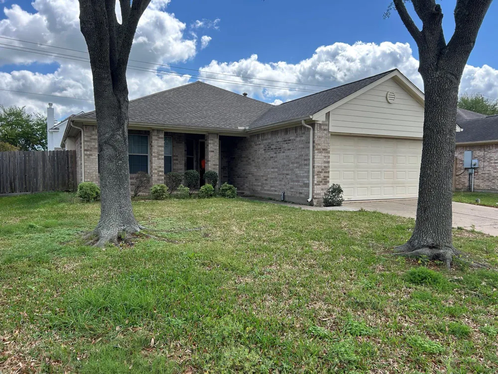 5119 Spring Oak Drive Pasadena, TX 77505