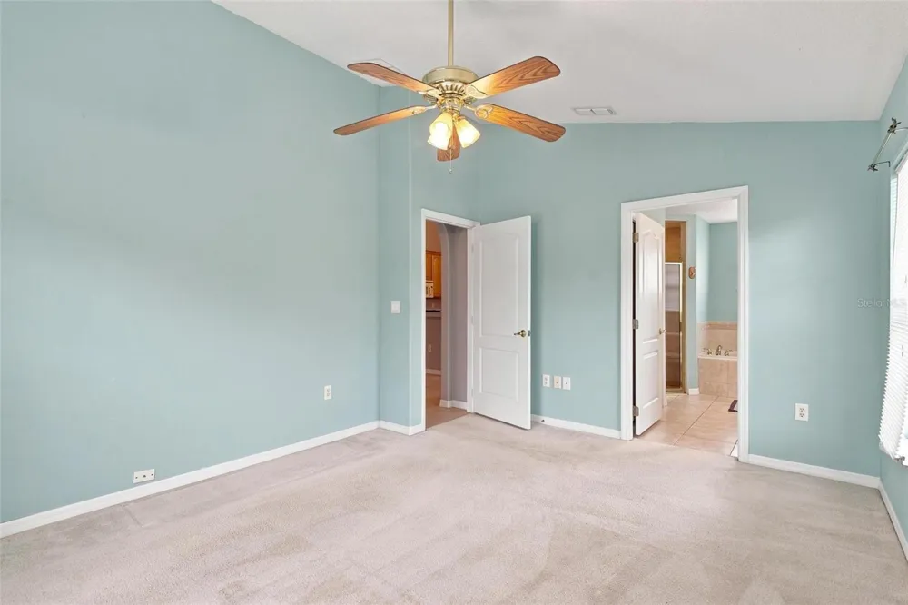 93 FAIRWAY CIRCLE Umatilla, FL 32784