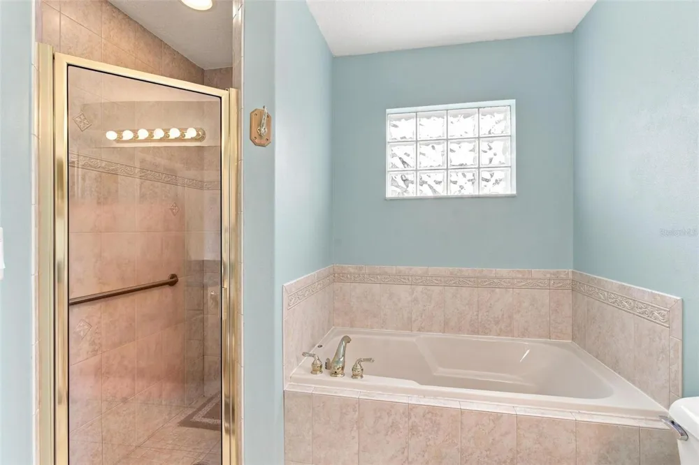 93 FAIRWAY CIRCLE Umatilla, FL 32784