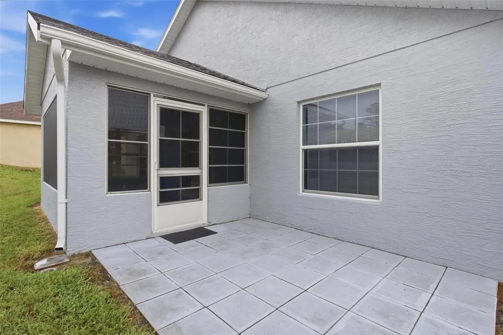 93 FAIRWAY CIRCLE Umatilla, FL 32784