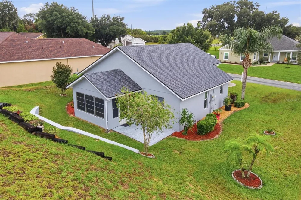 93 FAIRWAY CIRCLE Umatilla, FL 32784