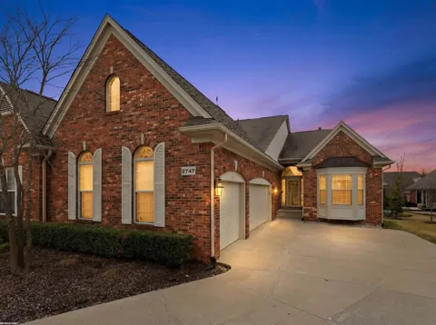 2747 Castlemartin Court