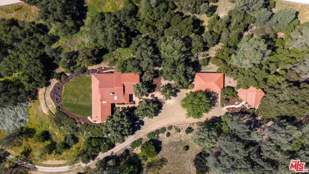2160 Rambling Oaks Road Santa Ynez, CA 93460