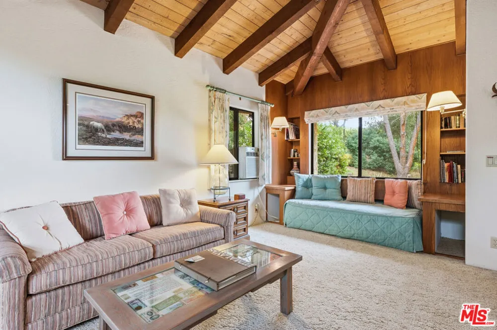 2160 Rambling Oaks Road Santa Ynez, CA 93460