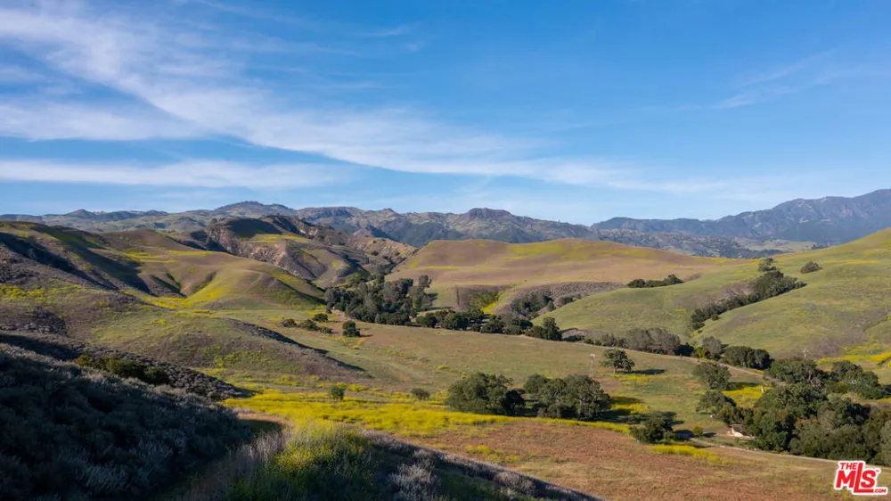 2160 Rambling Oaks Road Santa Ynez, CA 93460