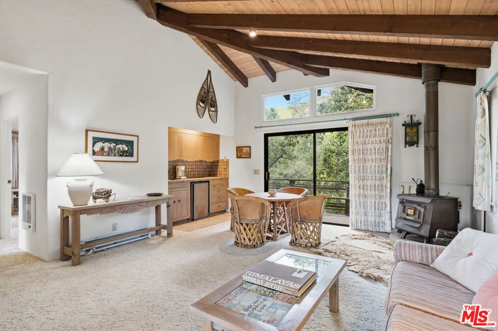 2160 Rambling Oaks Road Santa Ynez, CA 93460