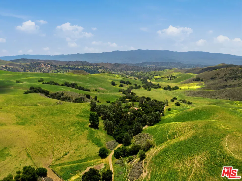 2160 Rambling Oaks Road Santa Ynez, CA 93460