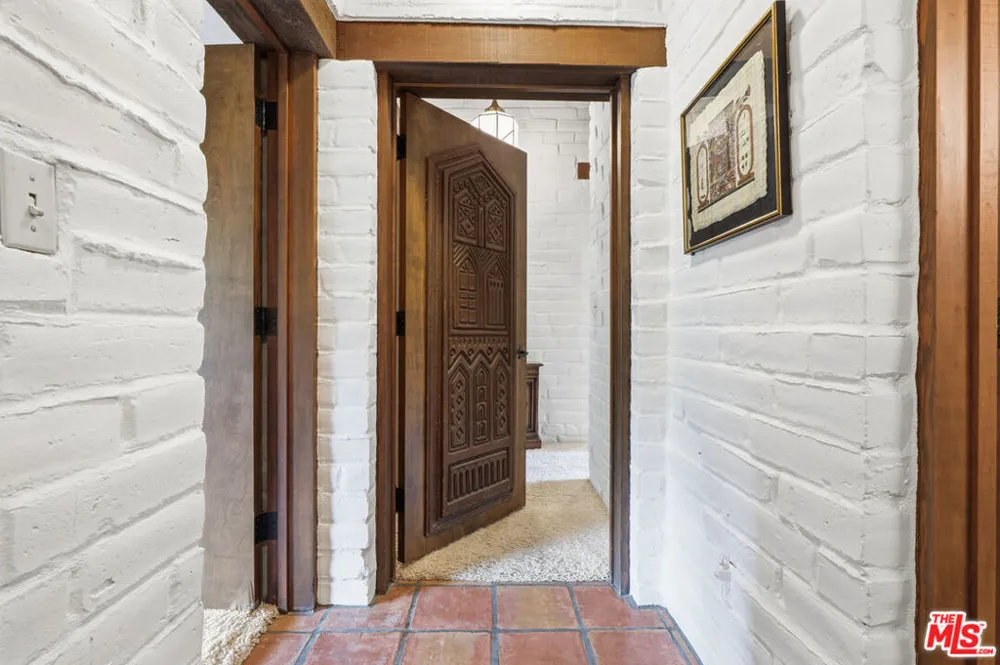 2160 Rambling Oaks Road Santa Ynez, CA 93460