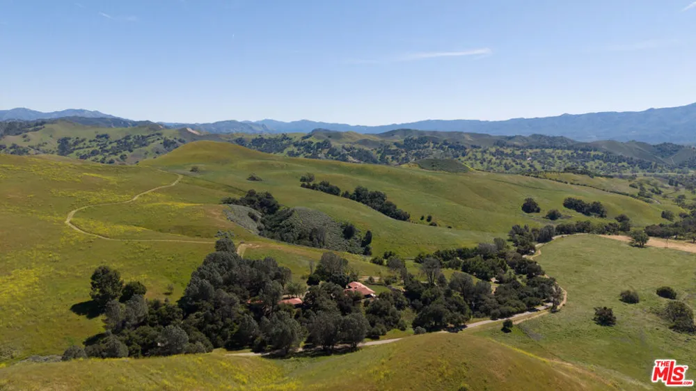 2160 Rambling Oaks Road Santa Ynez, CA 93460