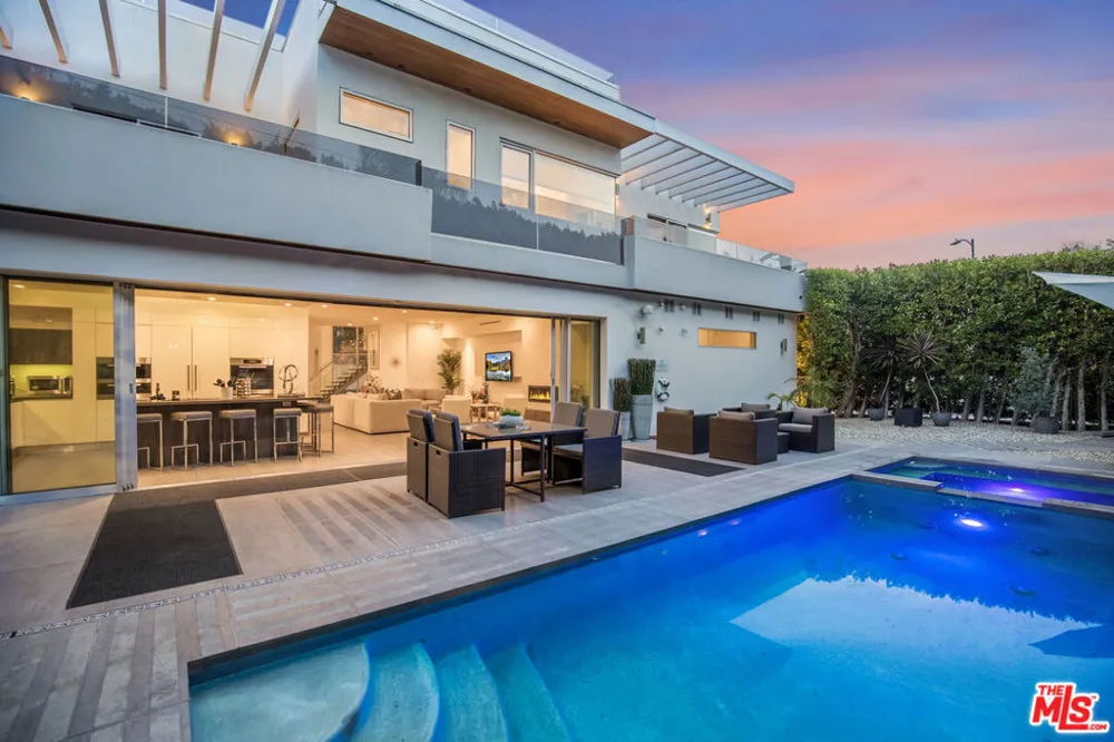 6379 Colgate Avenue Los Angeles, CA 90048