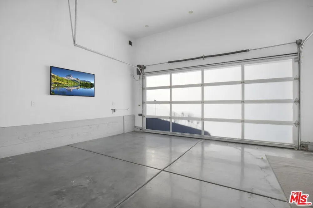 6379 Colgate Avenue Los Angeles, CA 90048