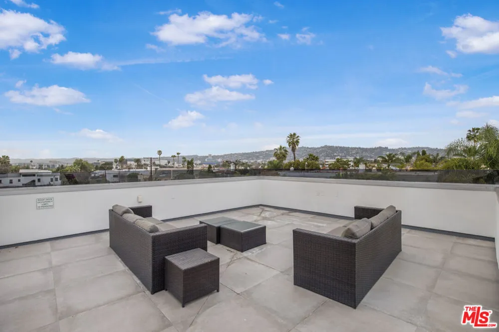6379 Colgate Avenue Los Angeles, CA 90048