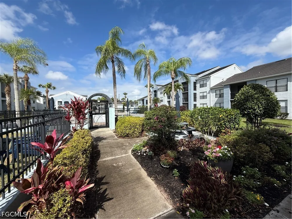 Eagle Ridge Drive #1721 Fort Myers, FL 33912