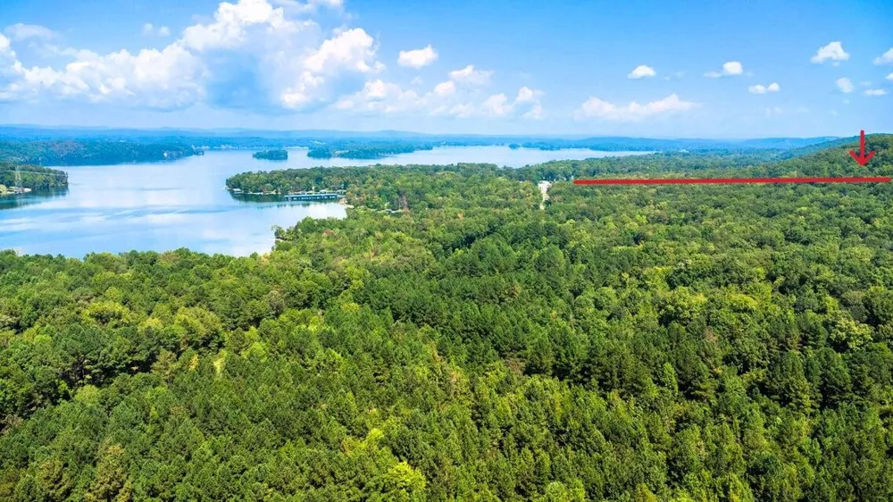 8 Pleasant Hill Road Ten Mile, TN 37880