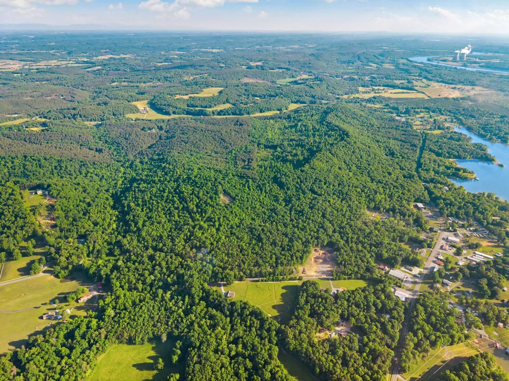 9 Pleasant Hill Road Ten Mile, TN 37880