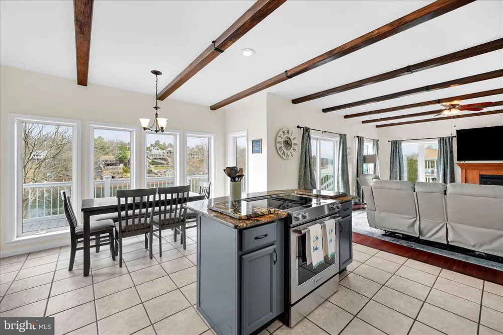 609 WYNONAH DR Auburn, PA 17922