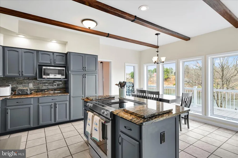 609 WYNONAH DR Auburn, PA 17922