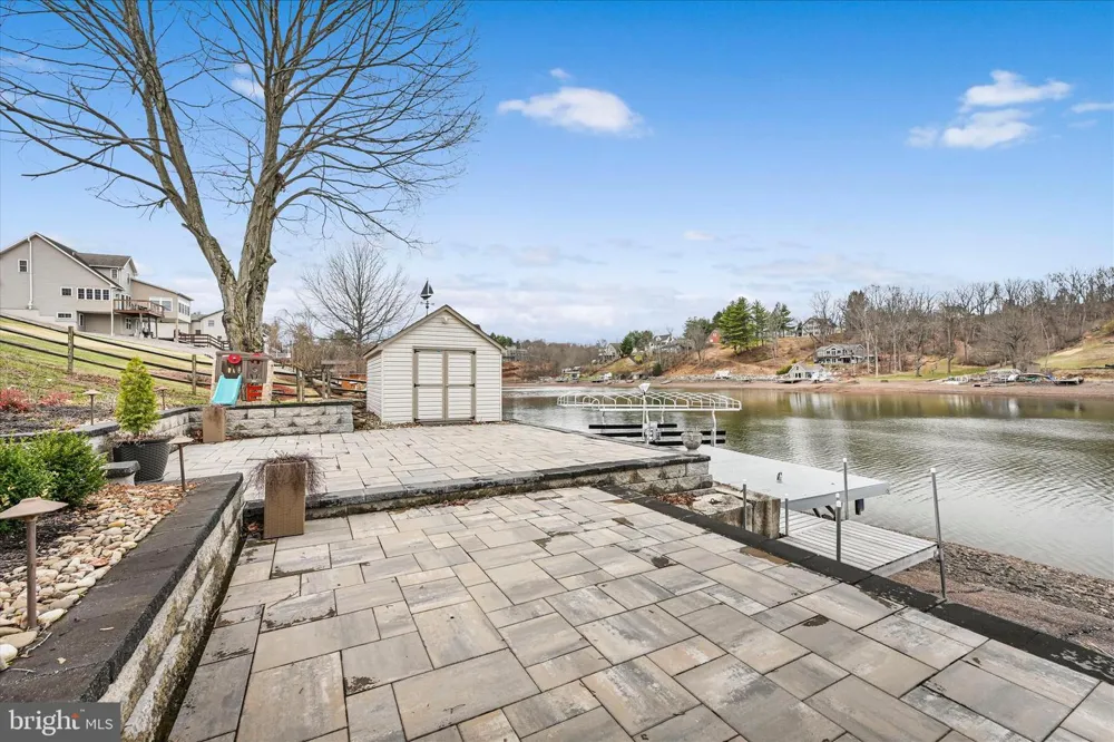 609 WYNONAH DR Auburn, PA 17922