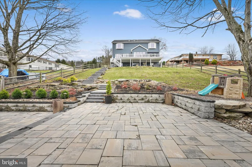 609 WYNONAH DR Auburn, PA 17922