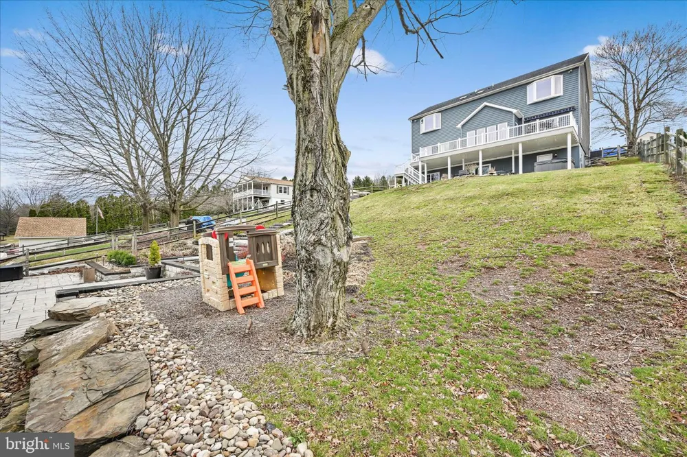 609 WYNONAH DR Auburn, PA 17922