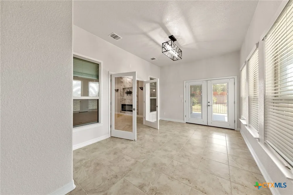 8411 Dorset Drive Killeen, TX 76542