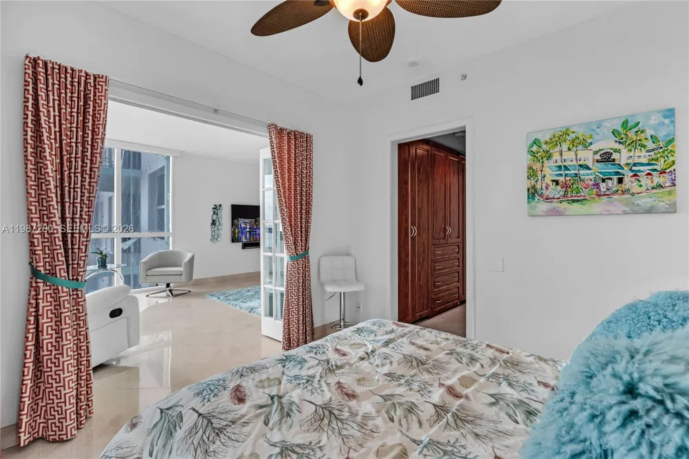 1500 Ocean Dr #907 Miami Beach, FL 33139
