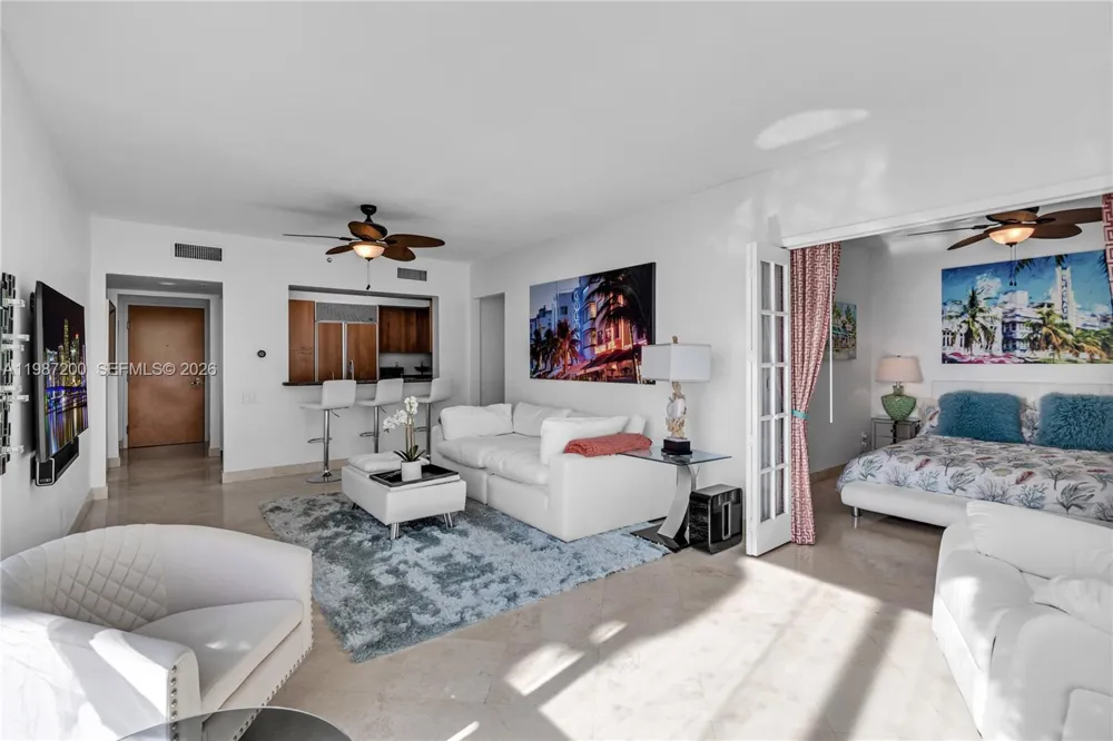 1500 Ocean Dr #907 Miami Beach, FL 33139