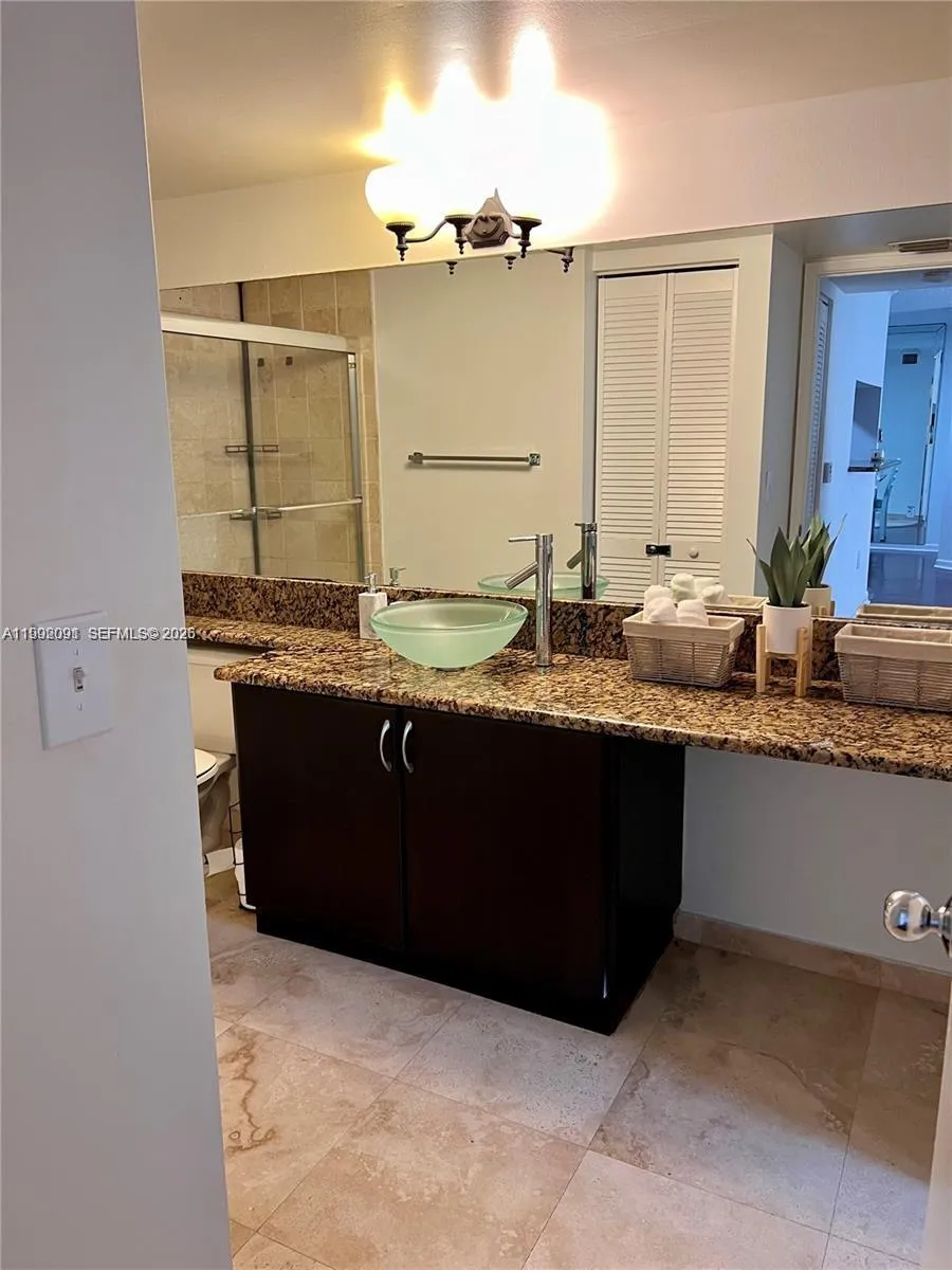 19555 E Country Club Dr #8503 Aventura, FL 33180