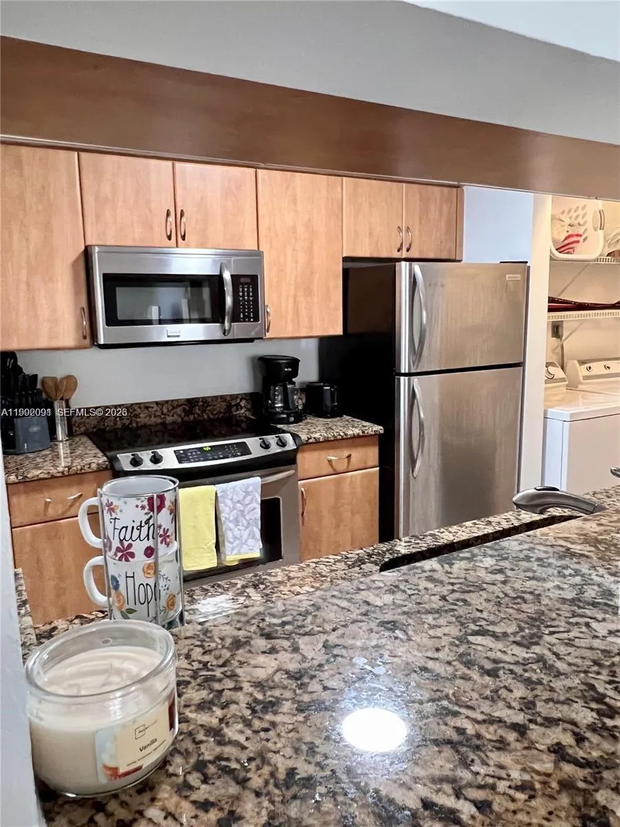 19555 E Country Club Dr #8503 Aventura, FL 33180