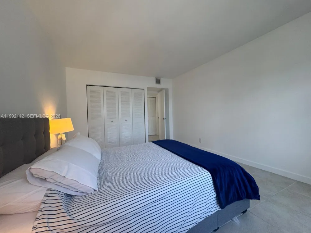 3800 S Ocean Dr #1710 Hollywood, FL 33019