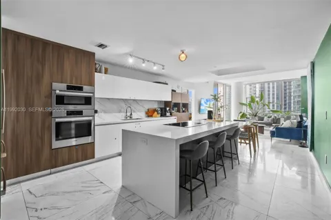 851 NE 1st Ave #3211