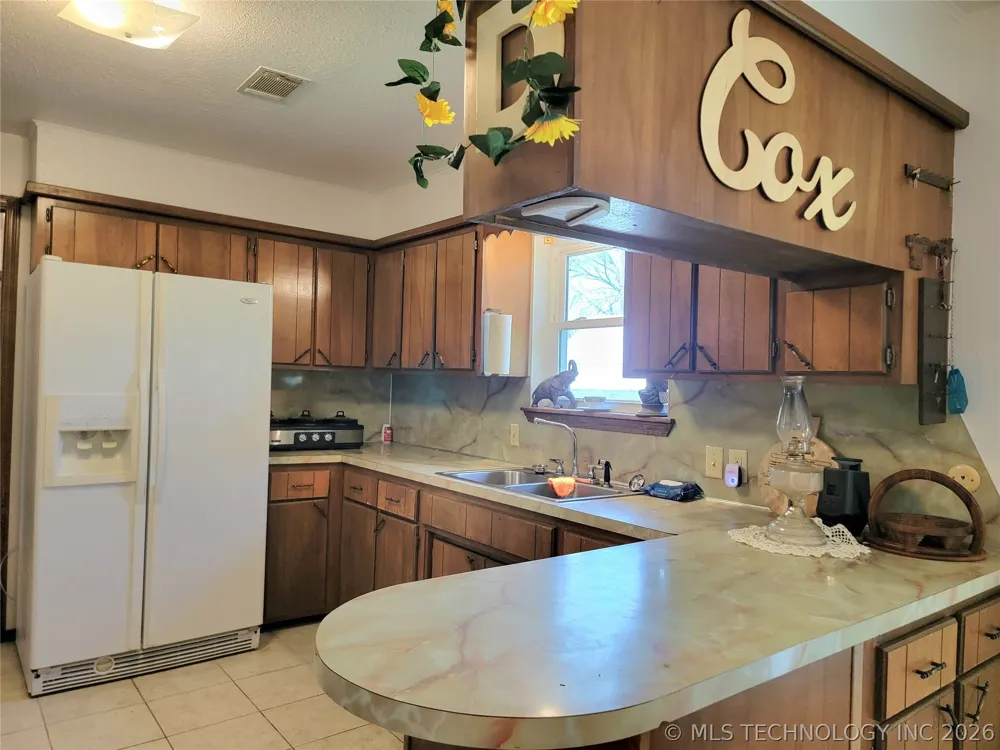 466229 US Highway 64 Gans, OK 74936