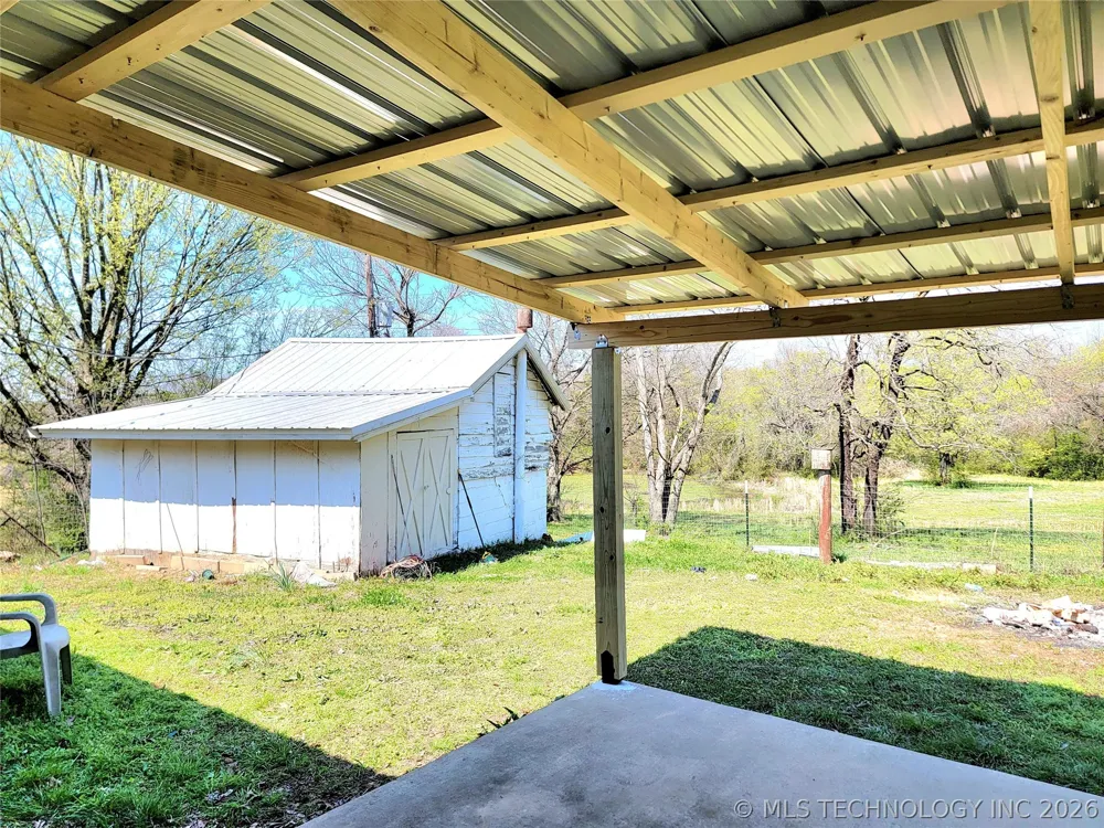 466229 US Highway 64 Gans, OK 74936