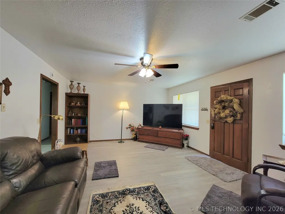 466229 US Highway 64 Gans, OK 74936