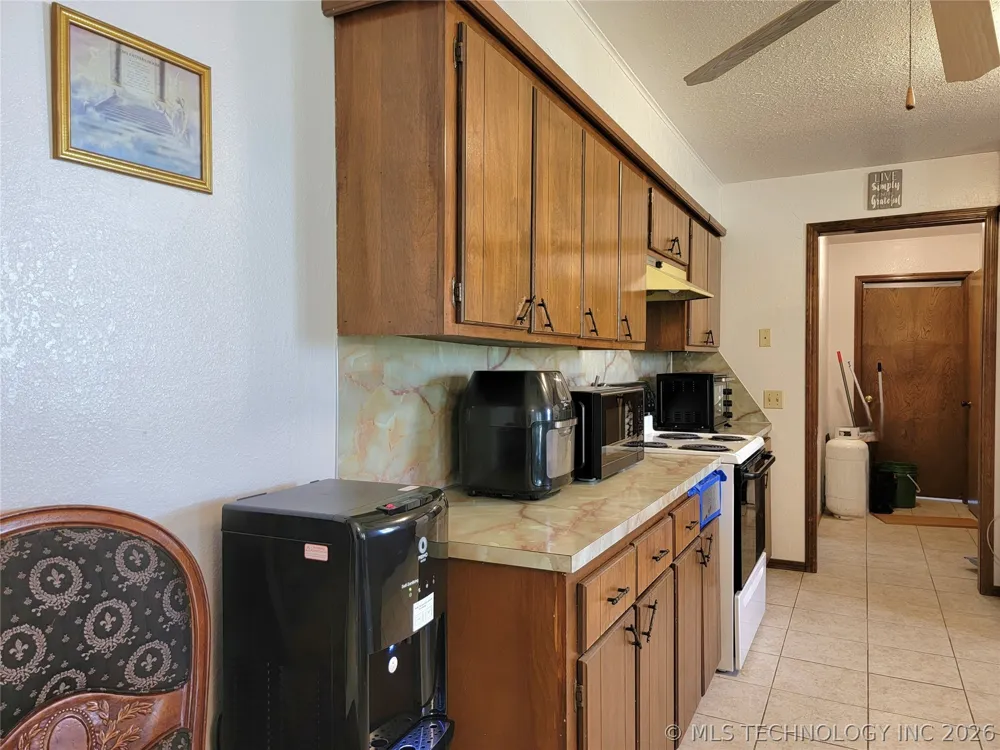 466229 US Highway 64 Gans, OK 74936